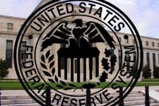 ФЕД повторно размислуваат за намалување на каматните стапки