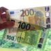 Украинската централна банка ги отстрани ограничувањата за продажба на девизи во готовина