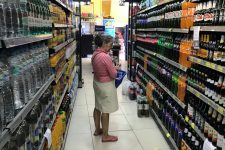 Нафтената криза се прелева во недостиг на производи за секојдневна употреба