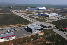 Американските гиганти „Аптив“ и „Дура“ си заминуваат од Македонија