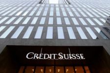 890 сметки поврзани со нацистите откриени во банката Credit Suisse