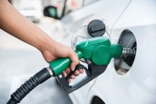 Брутално поскапување на цените на горивата во ЕУ: Дизелот скокна за дури 33%