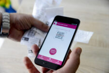 Нема укинување на „Мој ДДВ“, тврдат од Финансии