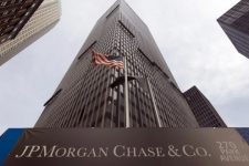 JPMorgan ќе гради зграда вредна неколку милијарди фунти во лондонскиот Canary Wharf
