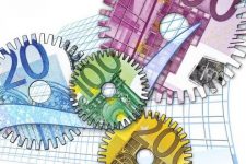Инфлацијата во еврозоната се намали на 2,8%, останува највисока во Романија