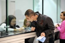 Провизиите ги одраа граѓаните, од 20 до 70 денари за водење на трансакциска сметка месечно, до 100 евра годишно за банкарски услуги