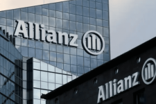 Alianz ќе укине до 1.800 работни места поради воведување вештачка интелигенција
