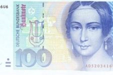 Германците минатата година разменија повеќе од 53 милиони марки за евра