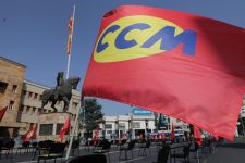 ССМ: Народните избраници со плата од над 2.000 евра ќе убедуваат дека работниците со 397 евра минимална плата живеат добро