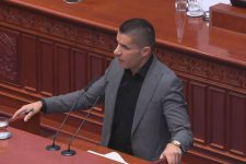 Николовски до Трипуновски: Оставка е најмалку што можете да понудите за скандалот со ИПАРД-фондовите