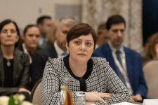 Димитриеска-Кочоска: Капиталните инвестиции бележат раст од 47,4%