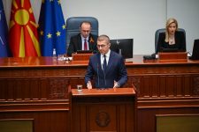 Мицкоски: За мерката Самовработување се издвоени 2,5 милијарди денари!