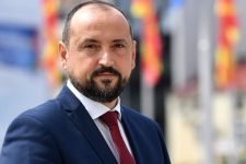 Битиќи: Новогодишен „подарок“ од Владата, 100 милиони евра нов долг!