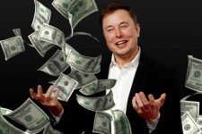 Историски рекорд: Илон Маск е првиот човек со богатство над 700 милијарди долари