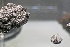 Цената на платината се искачи на нов историски максимум