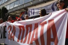 ССМ ги повика сите утре на протест за платите. Секој има право да протестира, вели Мицкоски