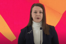 Македонија има 100.000 невработени, а Владата ќе носи 10.000 странски „економски работници“