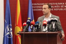 Се предлагаат законски измени со кои платите на функционерите ќе се намалат за 10-13.000 денари