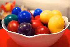 Јајцата над 300 денари, маслото над 100: Нов ценовен удар пред Велигден