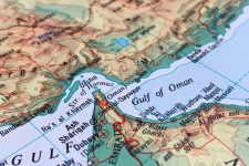 Затворањето на Ормускиот Теснец ги чинеше земјите од Заливот над 50 милијарди долари