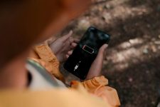 Иновација од Кина: Нова железна батерија што ја задржува ефикасноста и по 16 години