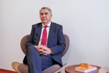 Беџети: Македонија одамна го потроши фискалниот простор, јавниот долг е на граница