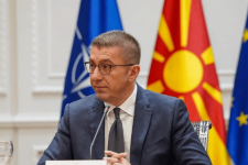 Мицкоски: Индустриското производство во март порасна за 3%, трговијата на мало скокна за над 12%