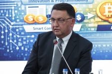 Славески: Криптопазарот засега не е ризик за финансиската стабилност, потребна е современа регулатива