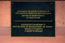 Ревизија ја „растресе“ Агенцијата за вработување, милиони во пет града, договори од три дена и 77% од хонорарите кај еден адвокат