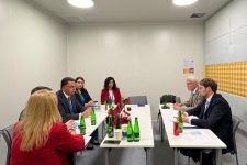Гувернерот Славески на средби со ММФ: македонската економија покажува отпорност, а банкарскиот систем останува стабилен