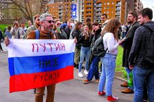 Нов бран Руси во Србија – кириите за два месеца пораснаа за 30 отсто