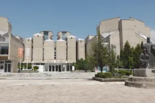 Странските факултети во трка за македонски студенти